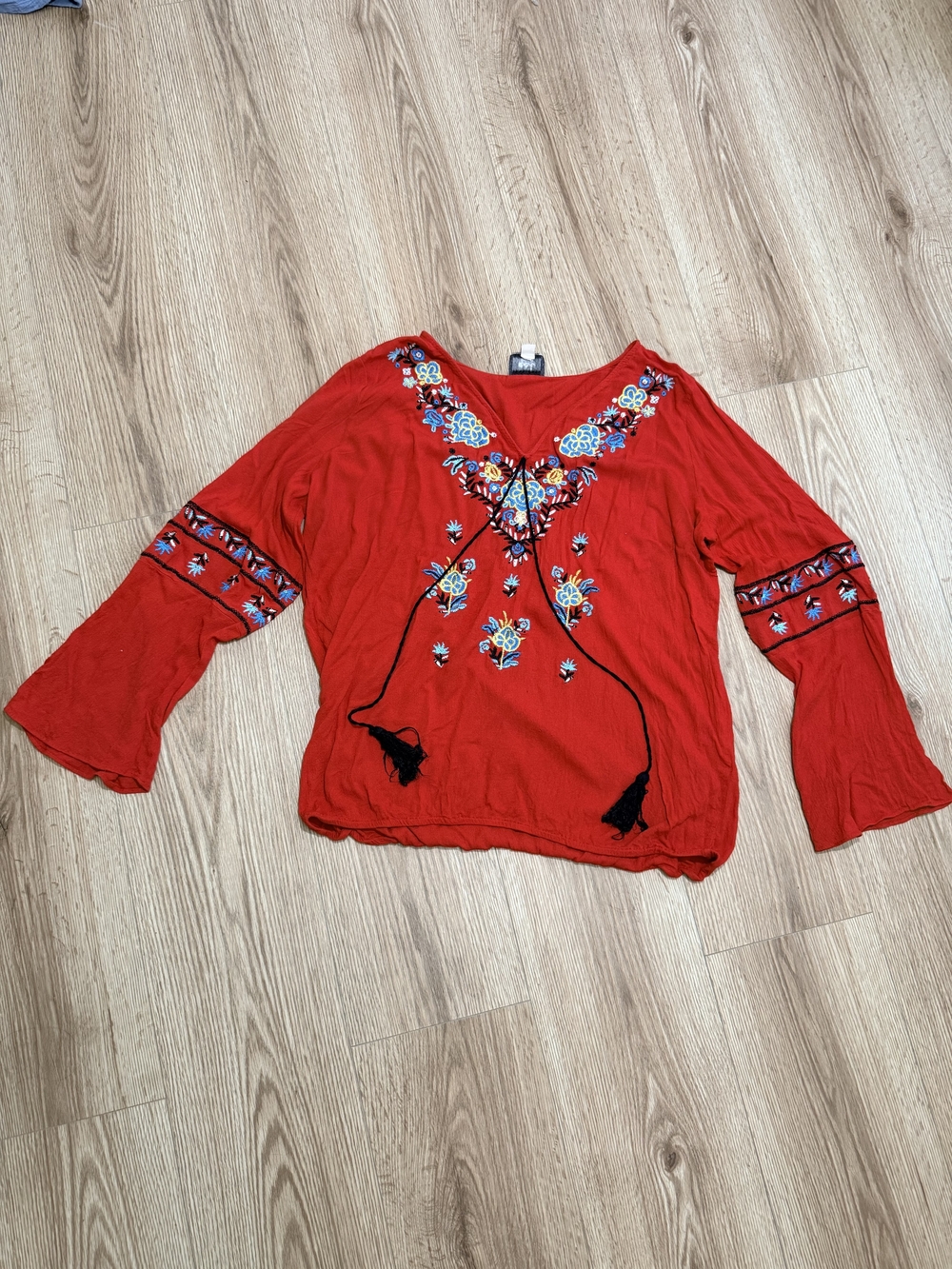 ECI Red Embroidered V-Neck Tunic with Tassel Ties Size XL